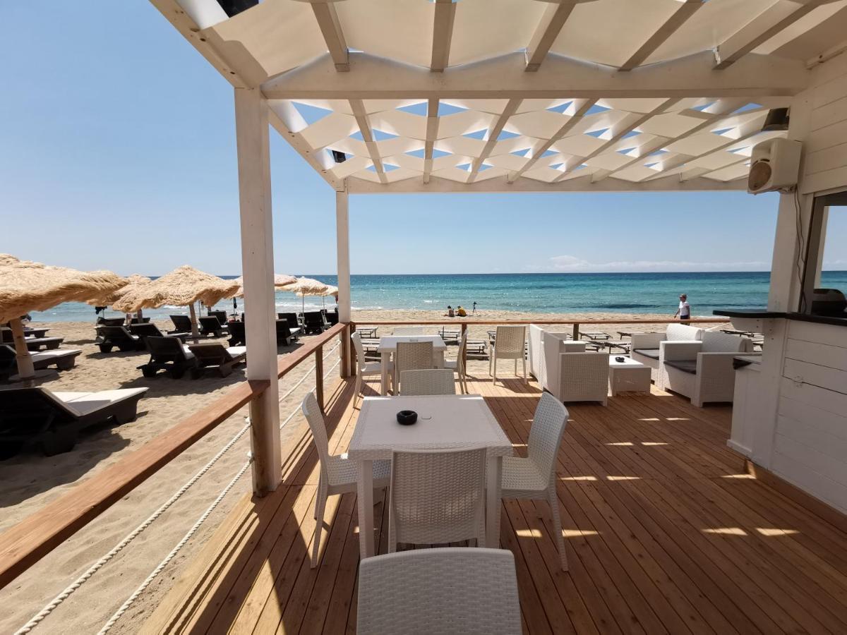 Infinity Residence Con Parcheggio Порто-Чезарео Экстерьер фото