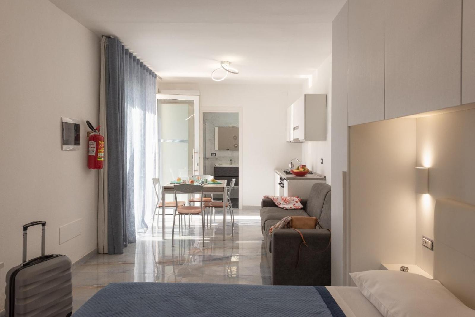 Infinity Residence Con Parcheggio Порто-Чезарео Экстерьер фото